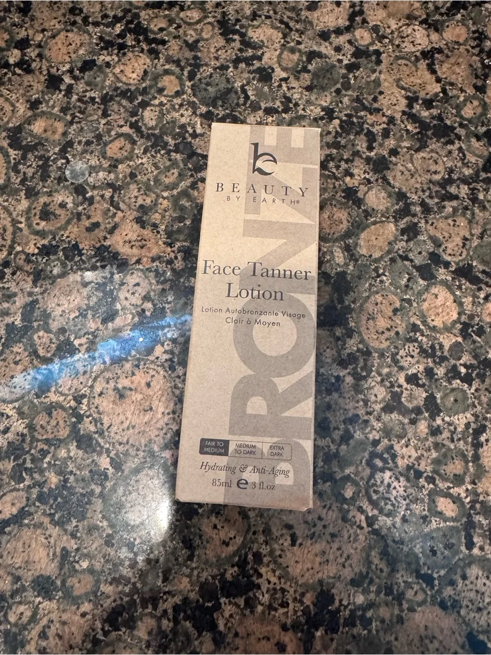 Beauty by Earth Face Tanner Lotion - Tan/Beige